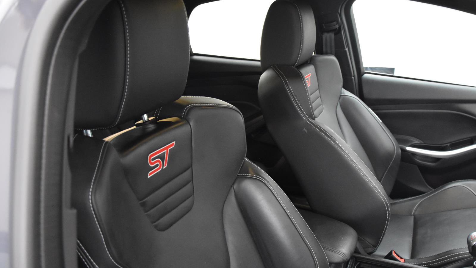 Car Interior Accessories Ford Focus St 3 2 0 5dr 2016 Grey