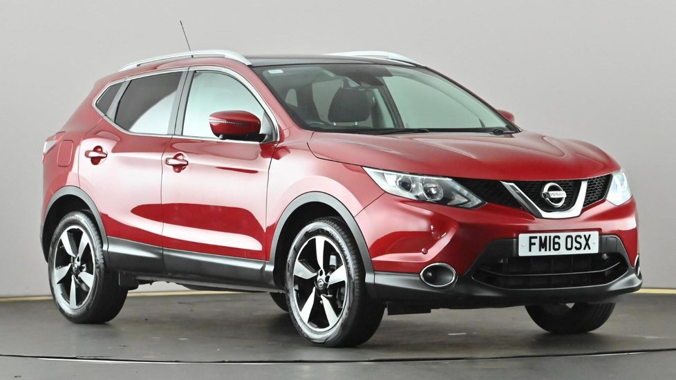 nissan qashqai buy used