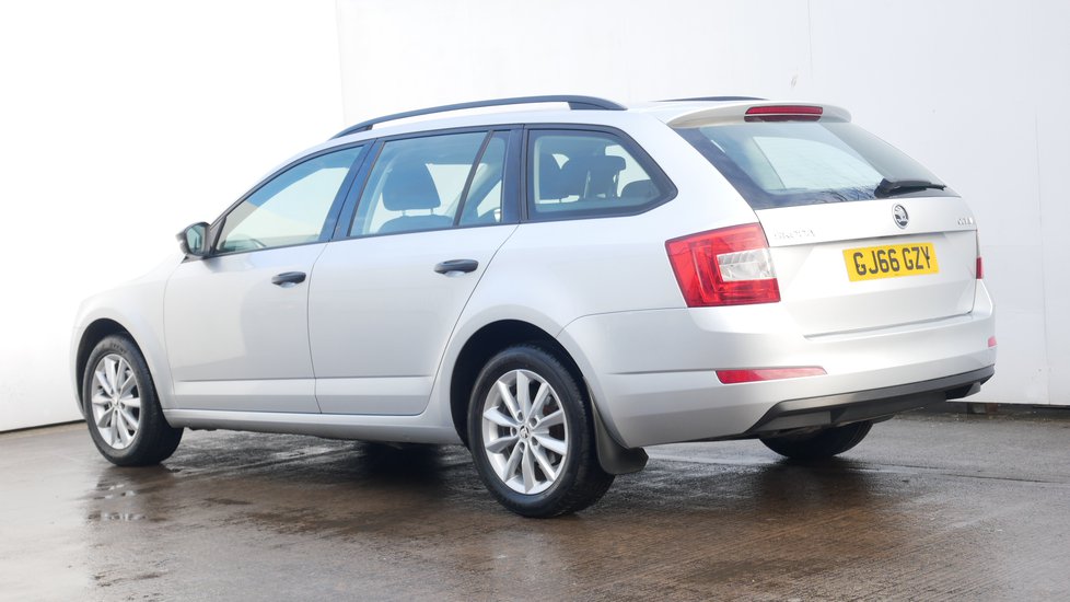 Used Skoda Octavia 1 6 Tdi Cr 110 S 5dr Silver Gj66gzy Wakefield