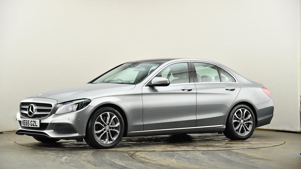 Used MERCEDES BENZ C CLASS C350e Sport 10 Metre Mercedes C350e Portable UK 3