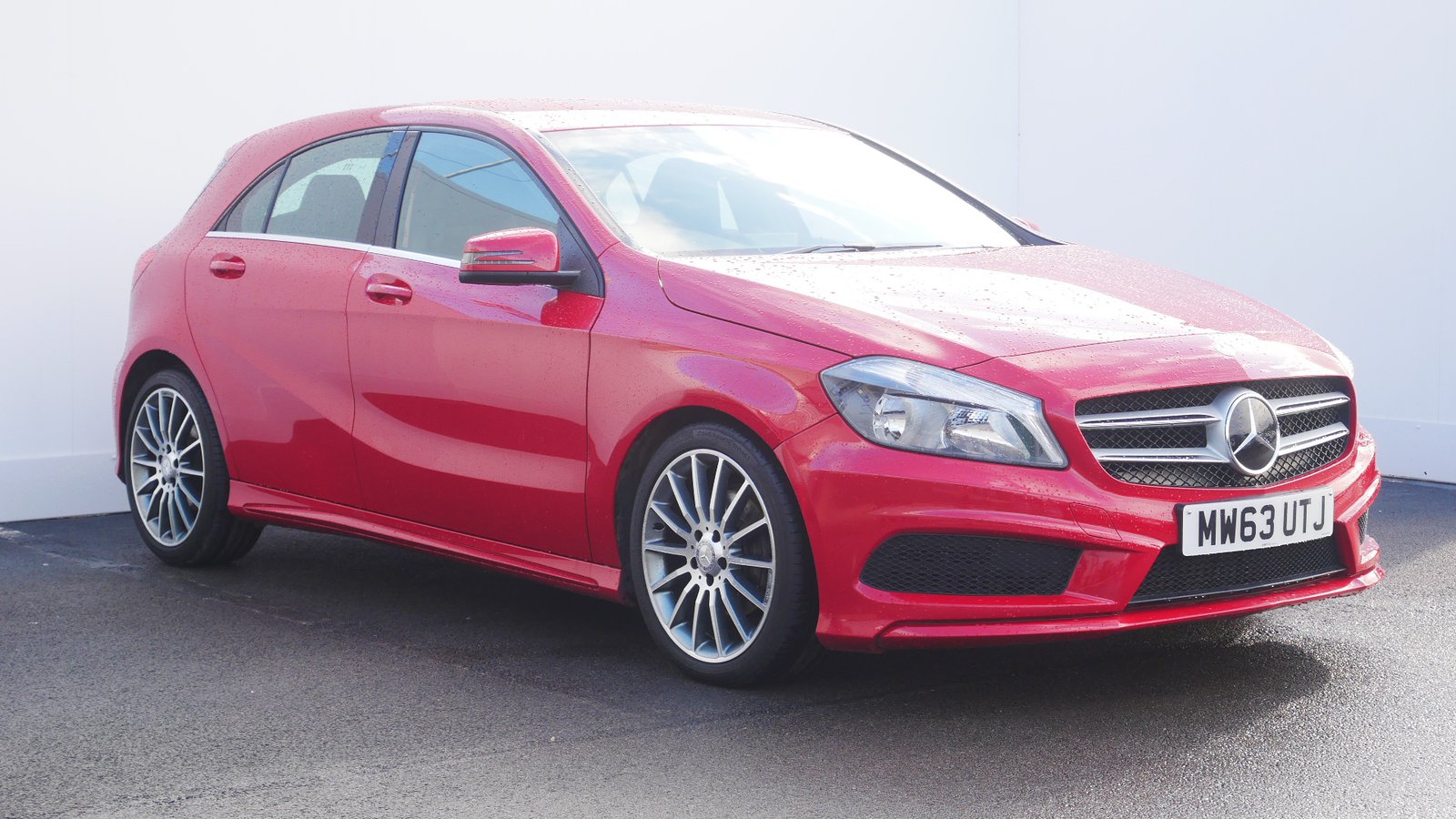 Used Mercedes Benz A Class 00 Cdi Blueefficiency Amg Sport 5dr Red Mw63utj Warrington