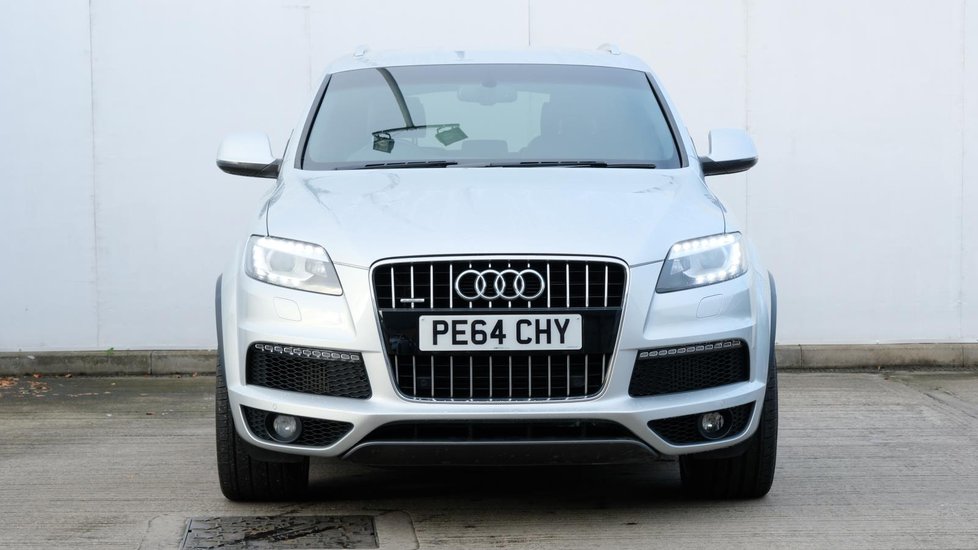 Used Audi Q7 3 0 Tdi 245 Quattro S Line Plus 5dr Tip Auto Silver Pe64chy Manchester