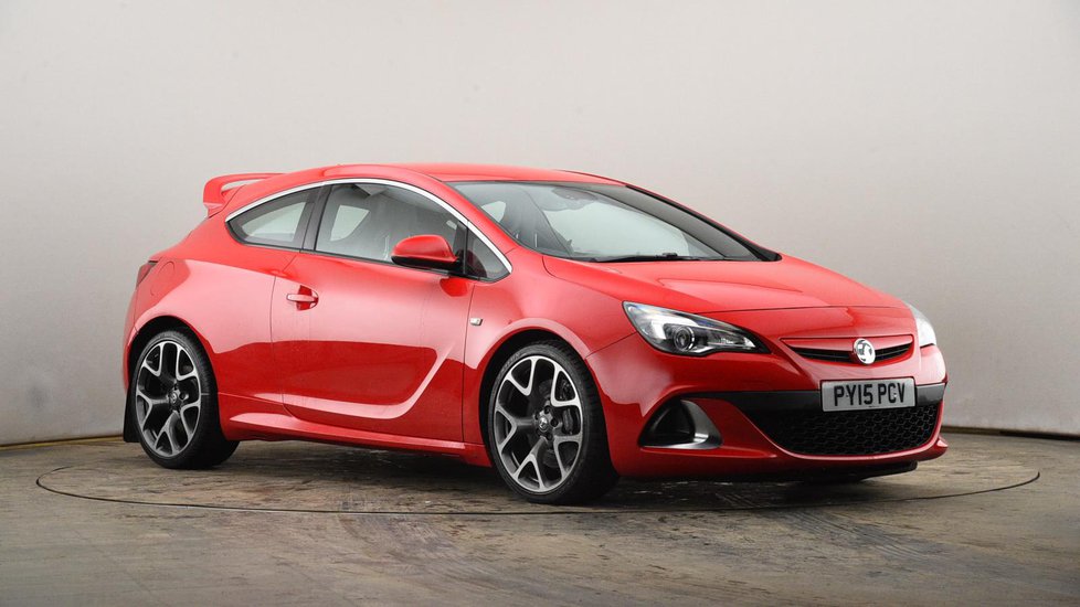 Used Vauxhall Astra Gtc 2 0t 16v Vxr 3dr Red Py15pcv Doncaster