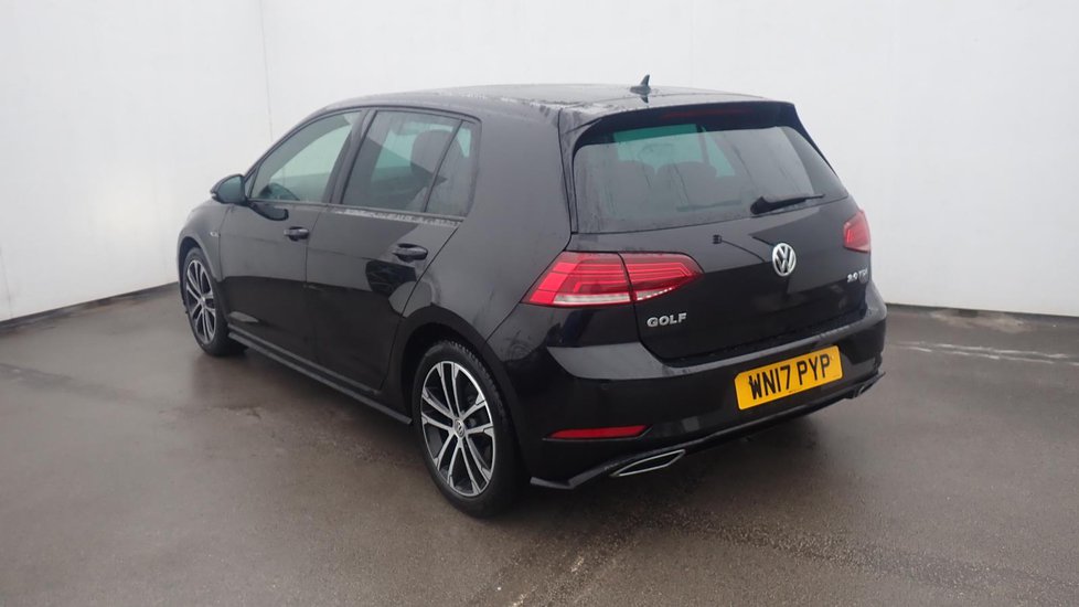 Used Volkswagen Golf 2 0 Tdi R Line 5dr Black Wn17pyp Sheffield